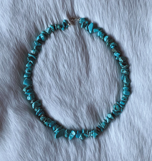 Faux Turquoise Chip Choker